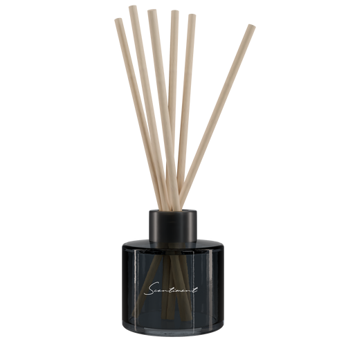 Black Glass Reed Diffuser 100ml with the notes of Aloe Vera, Ginger, White Tea